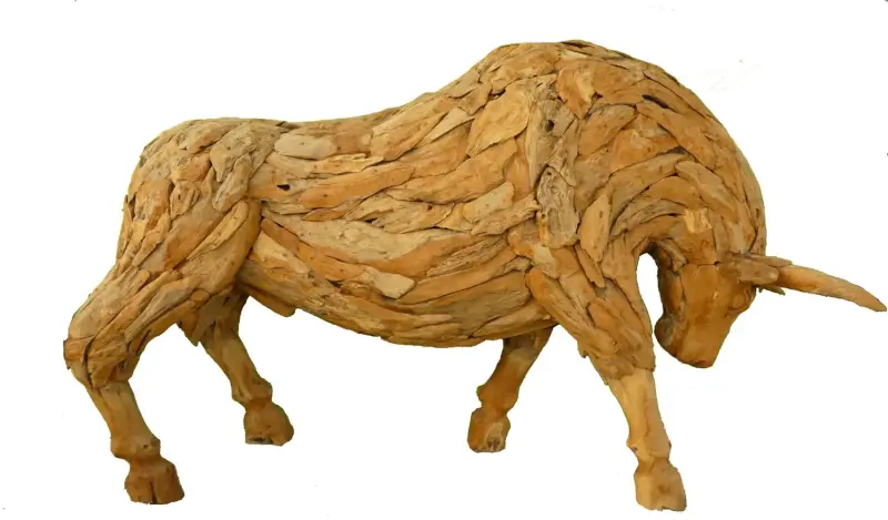 Product image 6 of the product “Standing Bull, with his massive head down. Artistic made made from single teak wood pieces. The head is carved wood. About 220cm length. ”